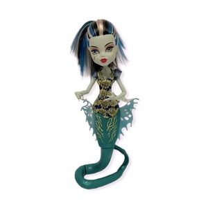 Monster High Glowsome Ghoulfish Frankie Stein Doll